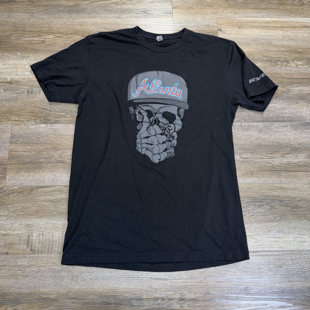 Next Level Apparel Black Graphic Shirt Mens M Atlanta Braves MLB "Sugar Skull"